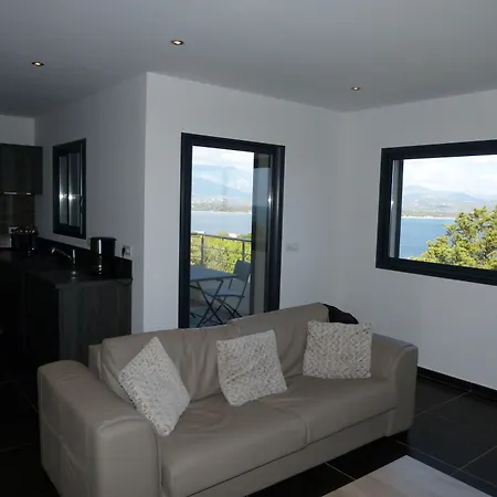 U Paviddonu Villa *