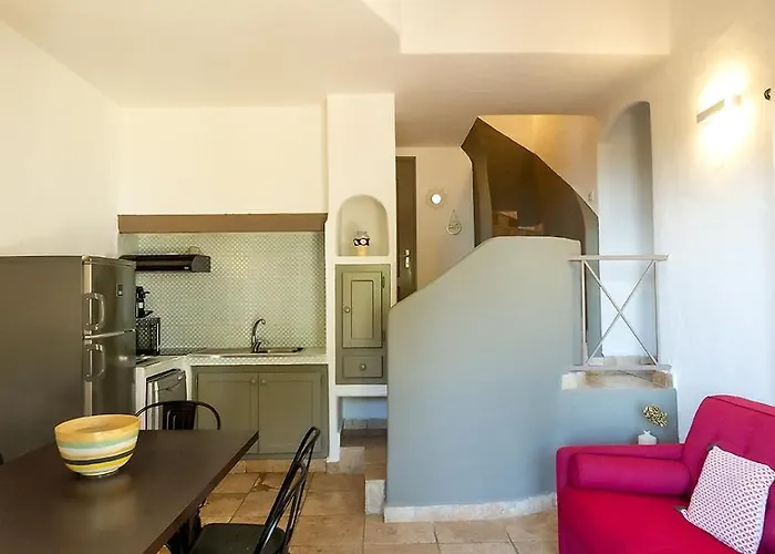 U Paviddonu * Порто-Веккіо