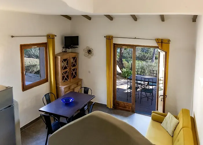 U Paviddonu Вілла *