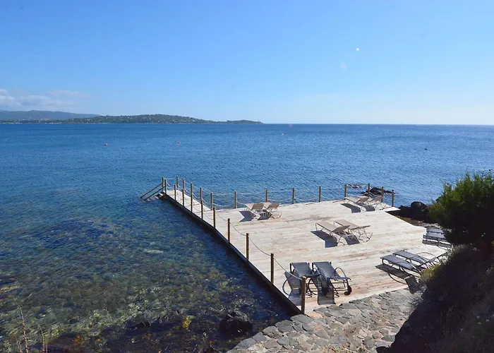 U Paviddonu Вілла