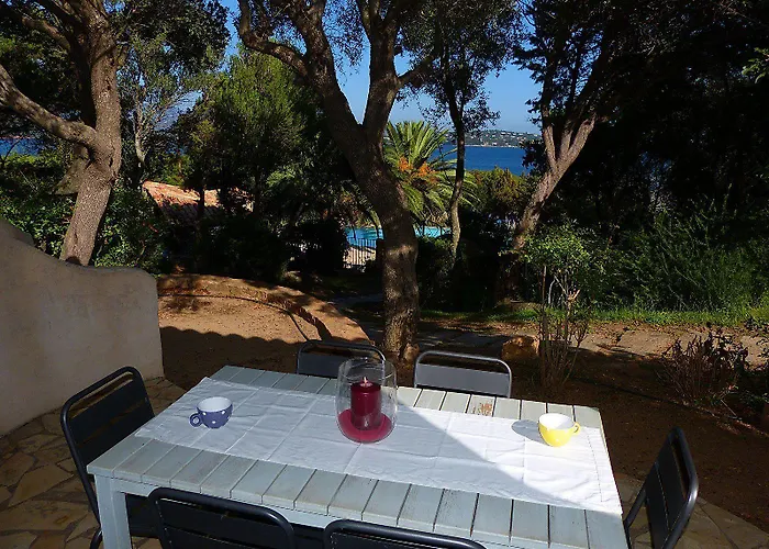 U Paviddonu * Порто-Веккіо