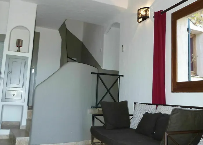 U Paviddonu Вілла